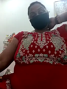 Snapshot of Rakhi_sawant143 chatting on 10-26-25, 02:45 Rakhi sawant143 online show from 10-26-25, 02:45