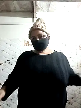 Rakhi sawant143 online show from 12-14-25, 04:01