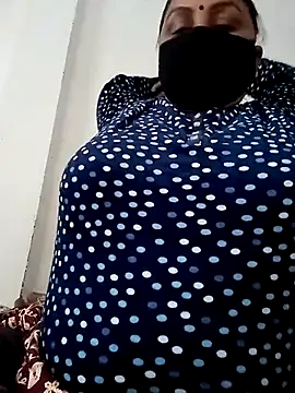 Rakhi sawant143 online show from 11-25-25, 02:12