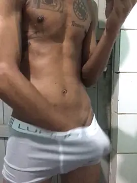 lcsexy45 online show from 05-12-26, 04:24