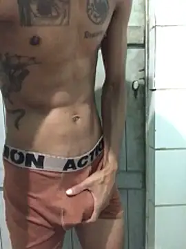 lcsexy45 online show from 05-27-26, 05:42
