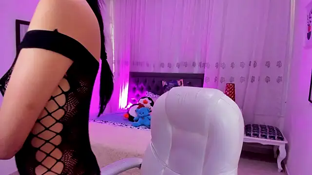 Snapshot of Mia_Clay1 chatting on 01-07-26, 08:03 Mia Clay1 online show from 01-07-26, 08:03