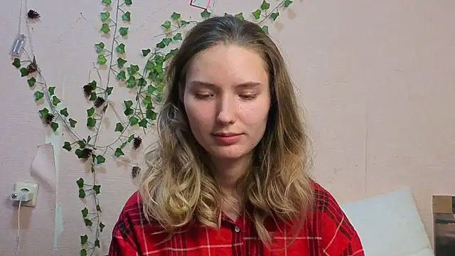 Snapshot of _kikiclark__ chatting on 03-04-26, 09:00 kikiclark online show from 03-04-26, 09:00