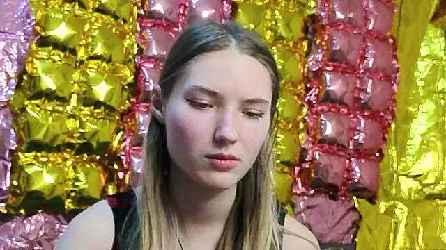  kikiclark   online show from 03-15-26, 08:16