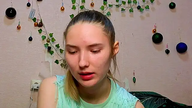 Snapshot of _kikiclark__ chatting on 02-15-26, 08:52 kikiclark online show from 02-15-26, 08:52