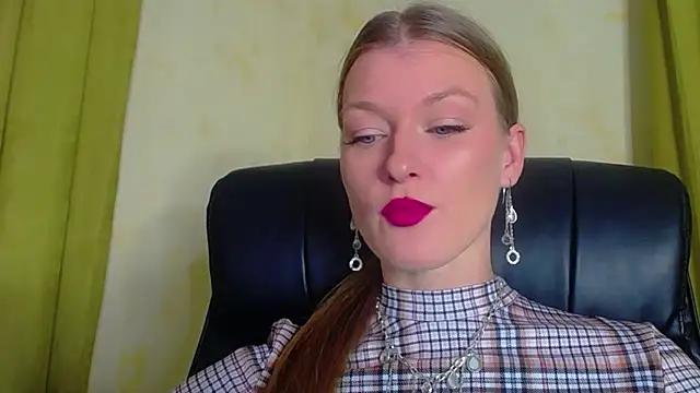 MysticVenus  online show from 12-05-25, 02:48