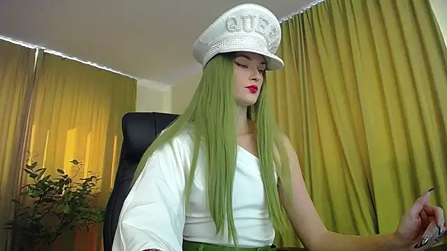 MysticVenus  online show from 10-12-25, 07:54