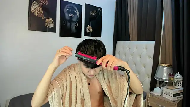 Snapshot of xxxhugecocktwinkxxx chatting on 11-22-25, 05:01 xxxhugecocktwinkxxx online show from 11-22-25, 05:01