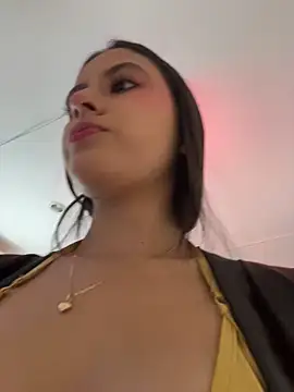 Juanita-Diaz online show from 05-10-26, 08:33