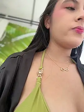 Juanita-Diaz online show from 05-29-26, 08:37