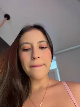 Juanita-Diaz online show from 06-24-26, 08:39