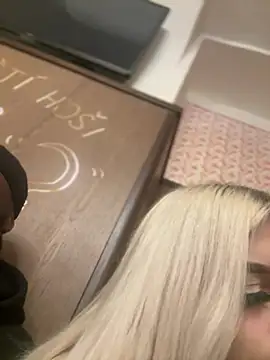 Steffi Snowbunny online show from 02-02-26, 09:03