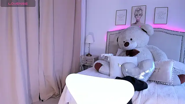 Mayajhons online show from 11-20-25, 12:17