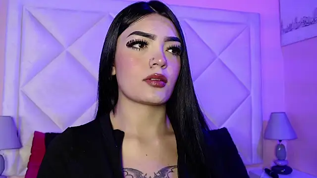 Snapshot of Miaa_Smithh__ chatting on 01-08-26, 11:38 Miaa Smithh online show from 01-08-26, 11:38