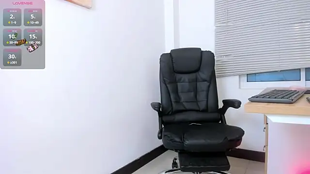 Tanaz xX online show from 10-24-25, 09:03