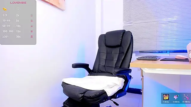 Tanaz xX online show from 02-25-26, 09:58