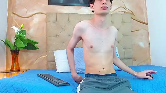 Luke Carter online show from 03-23-26, 01:22