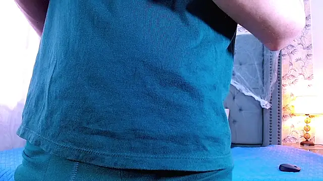 Luke Carter online show from 10-17-25, 01:13