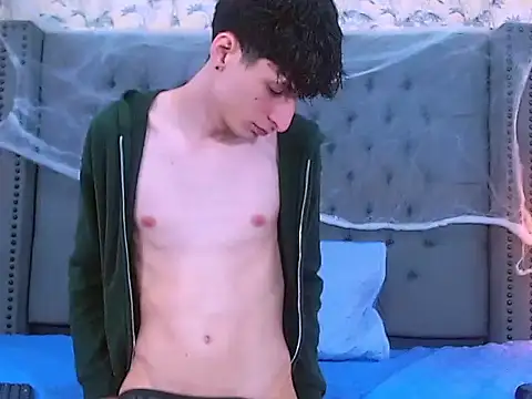 Luke Carter online show from 10-27-25, 01:12