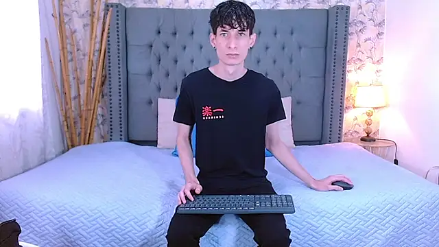 Luke Carter online show from 10-02-25, 01:03