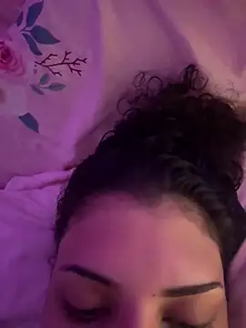 luluzinhax online show from 03-25-26, 05:40