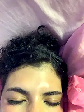 luluzinhax online show from 11-06-25, 02:04