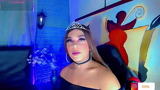 Cristal Villael online show from 10-12-25, 03:19