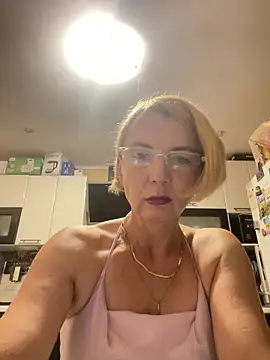 Snapshot of VasylynaLove421 chatting on 09-13-25, 07:25 VasylynaLove421 online show from 09-13-25, 07:25