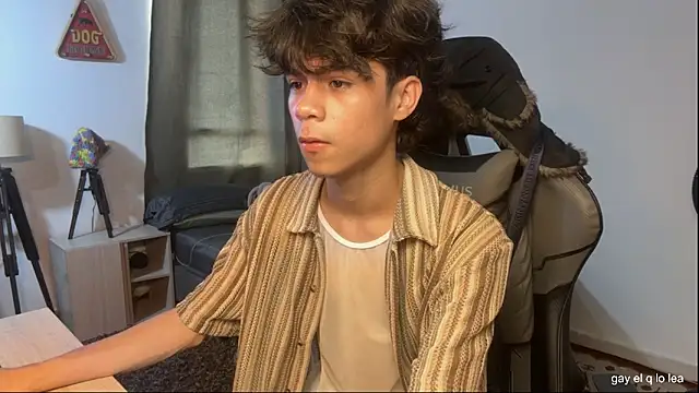 Snapshot of OopsAgain_ chatting on 02-28-26, 09:14 OopsAgain online show from 02-28-26, 09:14