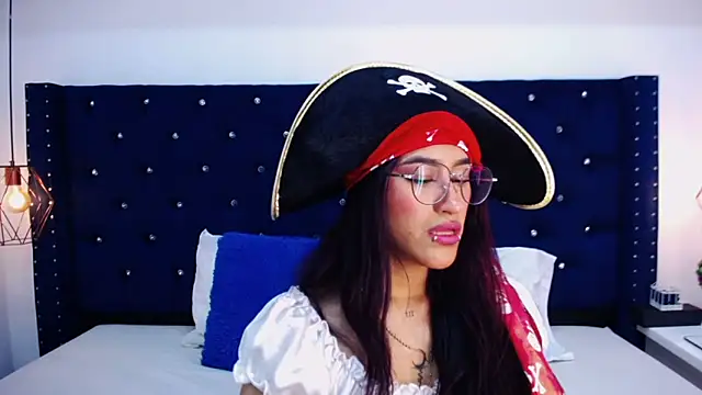 miss aris online show from 10-20-25, 04:14