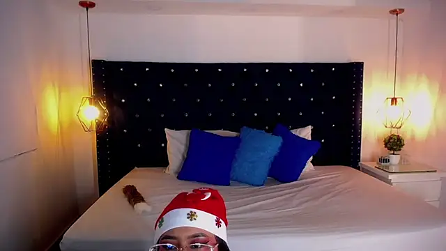 miss aris online show from 12-18-25, 03:00