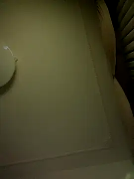 Snapshot of MrScrr chatting on 10-01-25, 10:24 MrScrr online show from 10-01-25, 10:24