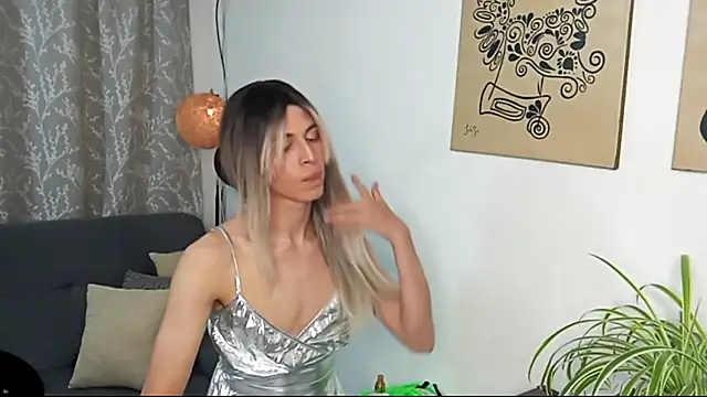 Andy Roses online show from 10-19-25, 02:36