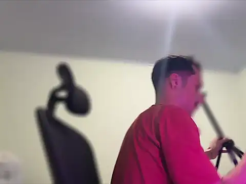 Snapshot of chrisalmeid_ chatting on 12-01-25, 04:46 chrisalmeid online show from 12-01-25, 04:46