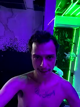 Snapshot of chrisalmeid_ chatting on 01-09-26, 08:43 chrisalmeid online show from 01-09-26, 08:43