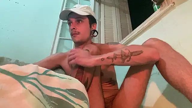 Snapshot of chrisalmeid_ chatting on 02-18-26, 06:55 chrisalmeid online show from 02-18-26, 06:55