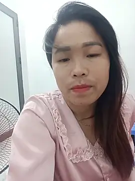 Snapshot of sumy-00 chatting on 05-16-26, 04:06 sumy-00 online show from 05-16-26, 04:06