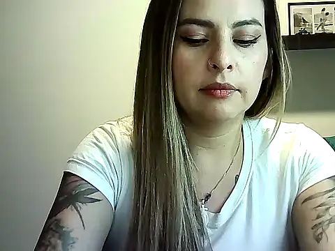 Valery  Rouse  online show from 07-02-26, 03:23