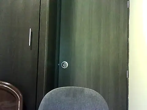 Valery  Rouse  online show from 10-31-25, 12:51