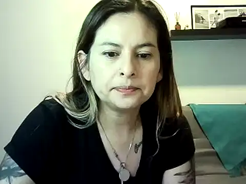 Valery  Rouse  online show from 07-09-26, 12:04
