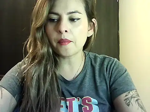 Valery  Rouse  online show from 03-08-26, 02:04