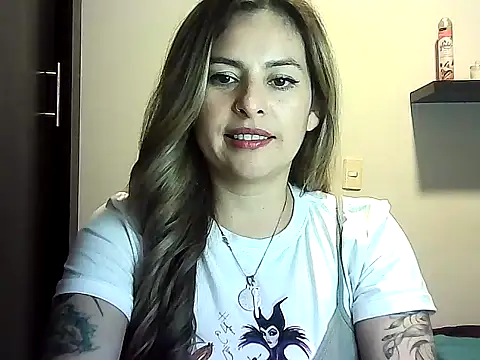 Valery  Rouse  online show from 04-05-26, 01:12