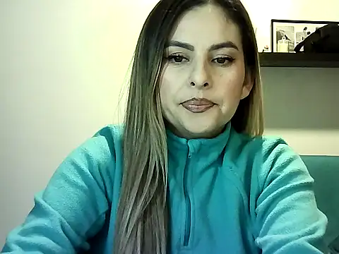 Valery  Rouse  online show from 07-18-26, 01:03