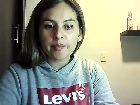 Valery  Rouse  online show from 04-08-26, 10:00