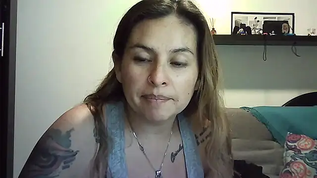 Valery  Rouse  online show from 06-15-26, 11:04