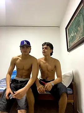 Young handsome online show from 11-30-25, 04:30