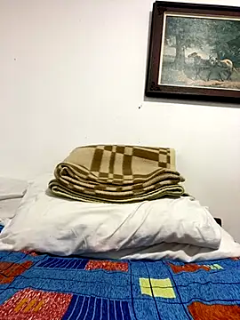 Young handsome online show from 12-02-25, 10:22