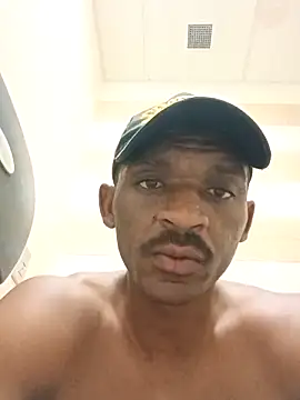 Snapshot of CaramelBrownBBC14 chatting on 09-09-25, 03:05 CaramelBrownBBC14 online show from 09-09-25, 03:05