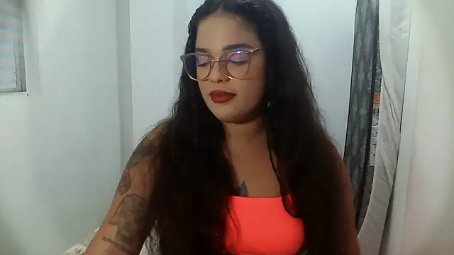 SecretBrunette online show from 04-28-26, 09:30