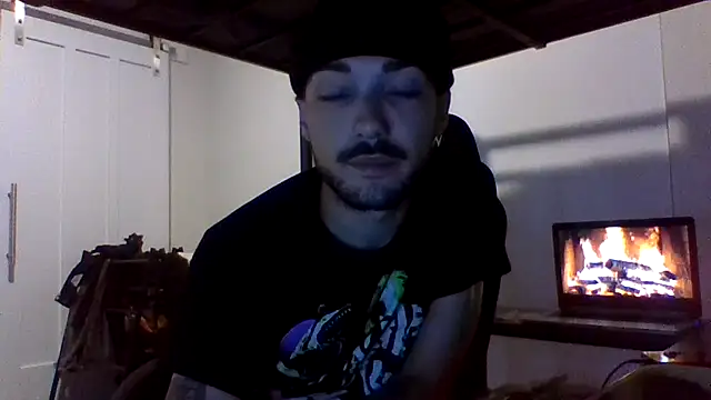 Snapshot of Jbenz420 chatting on 07-26-26, 09:00 Jbenz420 online show from 07-26-26, 09:00